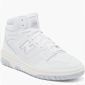 New balance
650r
Brand new